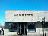 Click image for larger version

Name:	day-ight-donuts-400x300.jpg
Views:	65
Size:	30.5 KB
ID:	83252