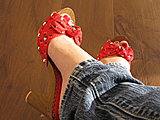 Click image for larger version

Name:	Hello Kitty Red heels.JPG
Views:	21
Size:	519.0 KB
ID:	74261